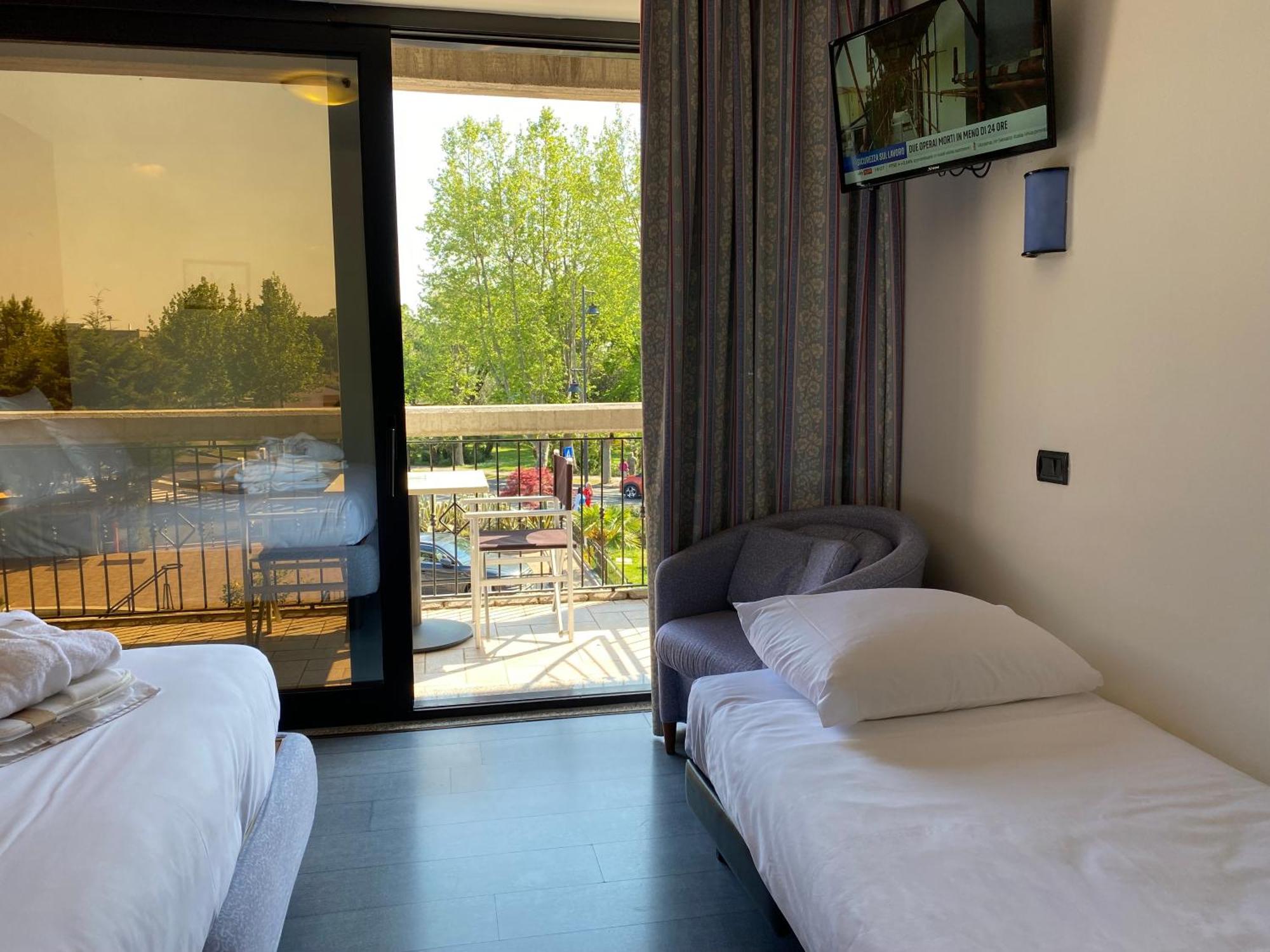 Alevic Hotel Sirmione Exteriér fotografie